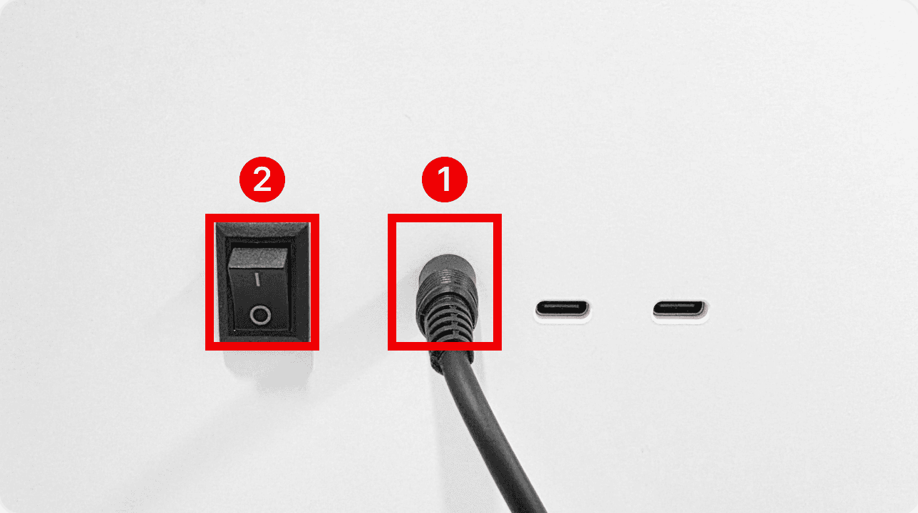 Connecting the power cable